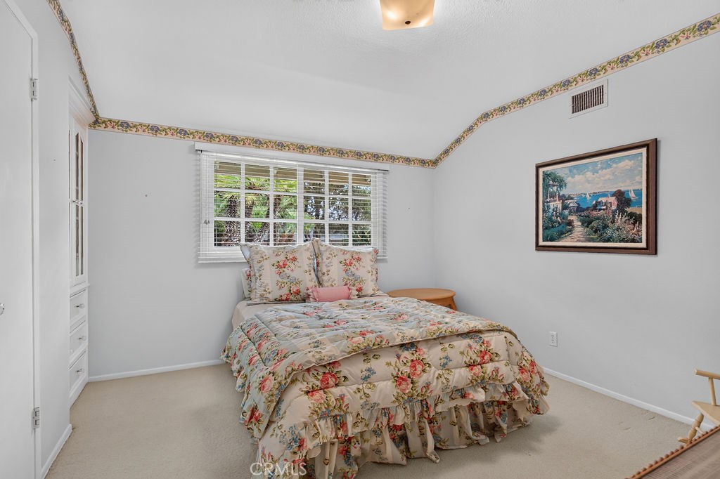 10131 Verde Lomas, Villa Park CA 92861 - photo 28