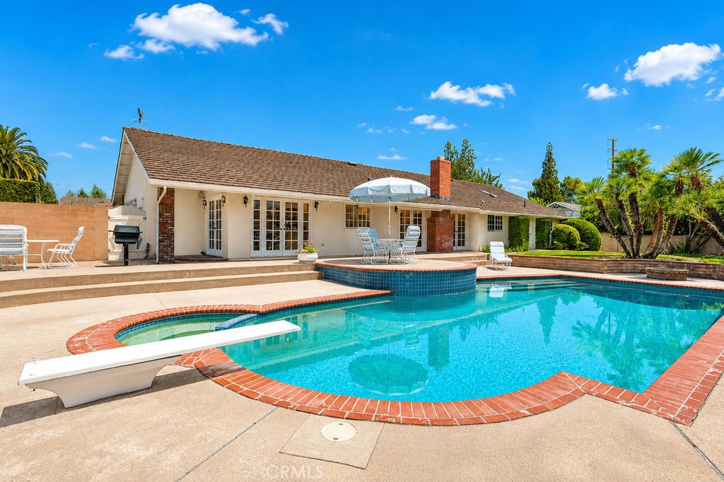 10131 Verde Lomas, Villa Park CA 92861 - photo 32