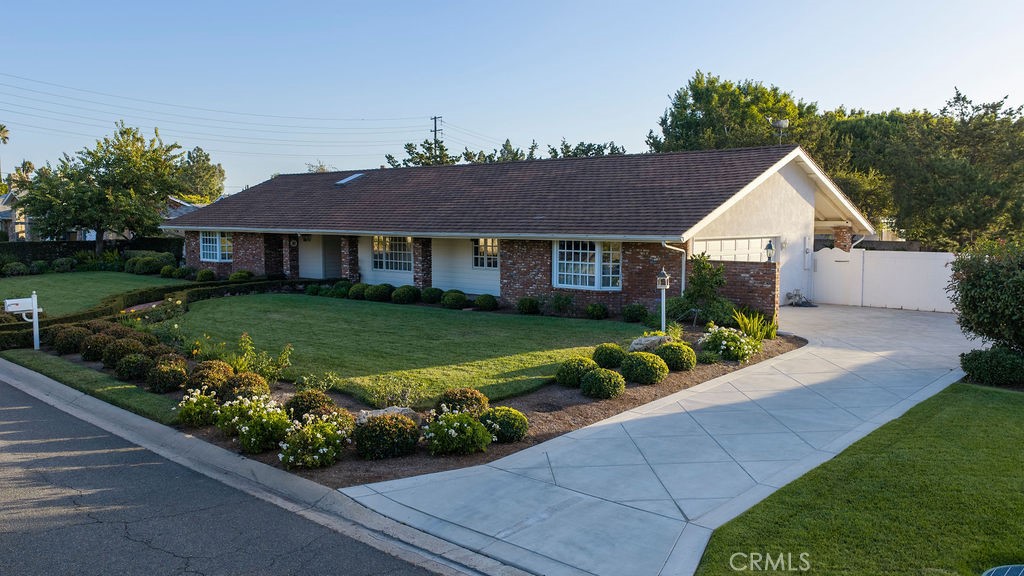 10131 Verde Lomas, Villa Park CA 92861 - photo 45