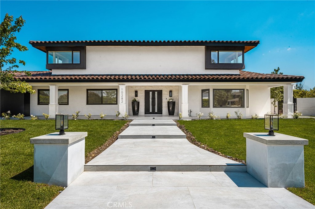 10282 OLD LAMPLIGHTER Lane, Villa Park CA 92861 - photo 5