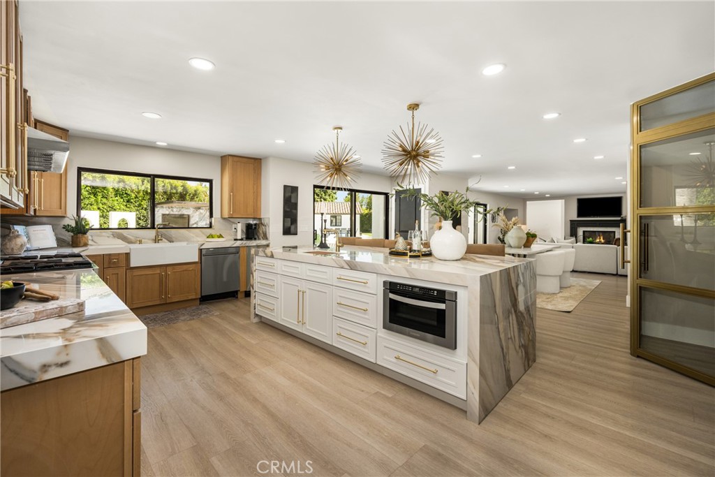 10282 OLD LAMPLIGHTER Lane, Villa Park CA 92861 - photo 41