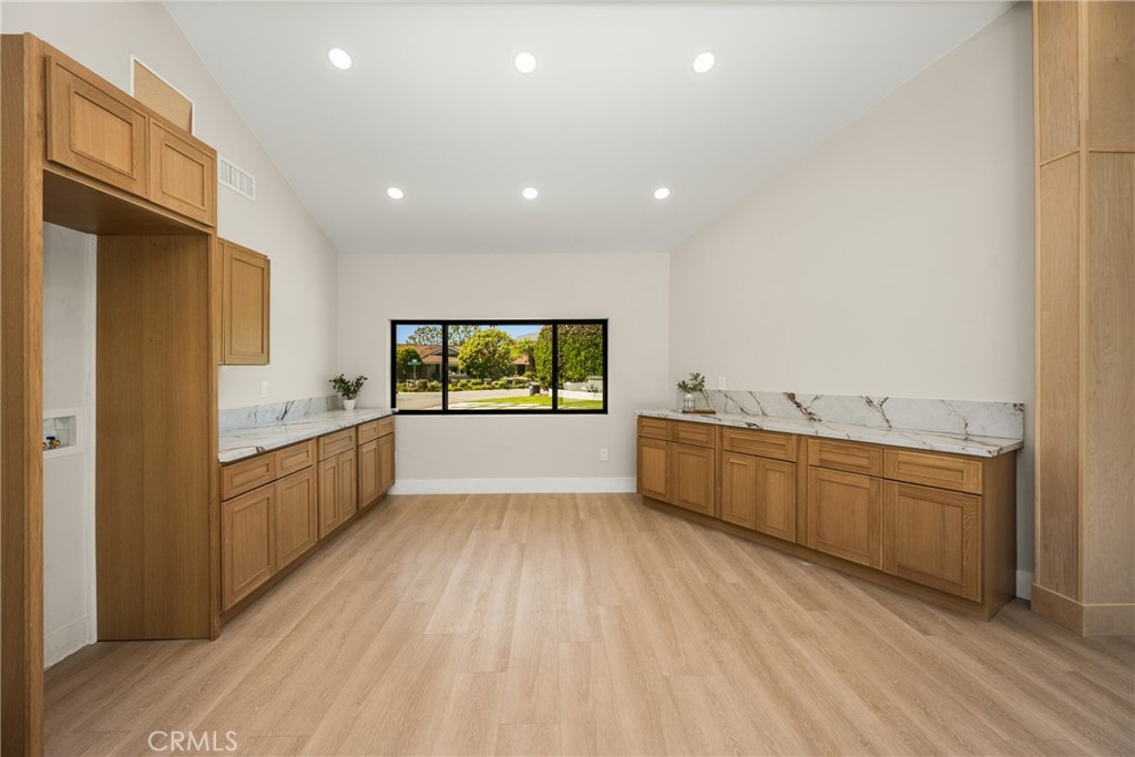 10282 OLD LAMPLIGHTER Lane, Villa Park CA 92861 - photo 58
