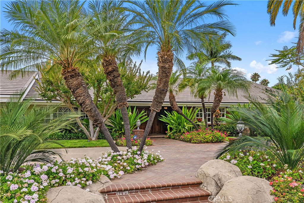Exquisite Villa Park Luxury Estate - 10371 Balliet Drive, Villa Park CA 92861 - photo 2