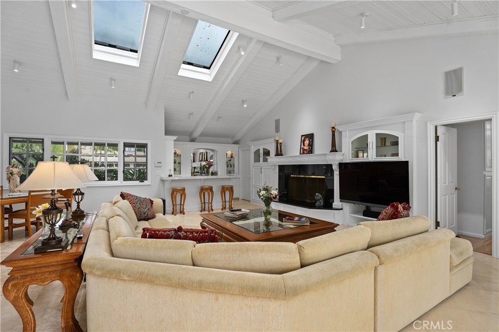 with beam ceiling and a wet bar - 10371 Balliet Drive, Villa Park CA 92861 - photo 9