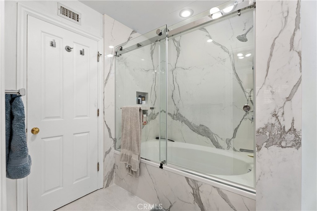 another view of the remodeled bath - 10371 Balliet Drive, Villa Park CA 92861 - photo 27