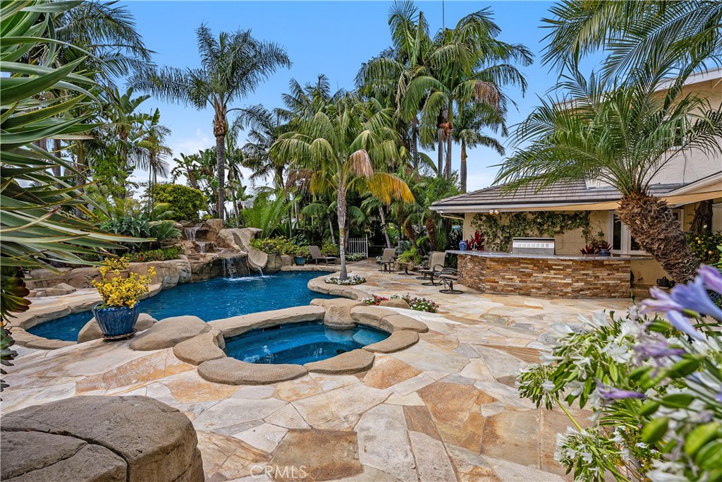 Lush Pool and Jacuzzi - 10371 Balliet Drive, Villa Park CA 92861 - photo 28