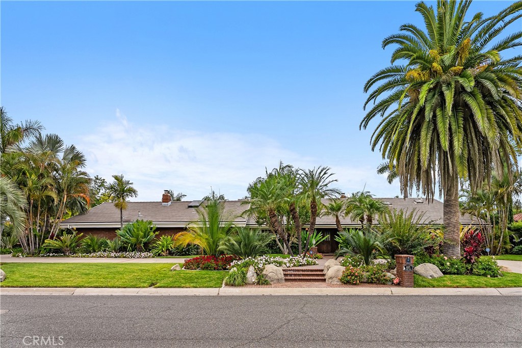 Exquisite Villa Park Luxury Estate - 10371 Balliet Drive, Villa Park CA 92861 - photo 39