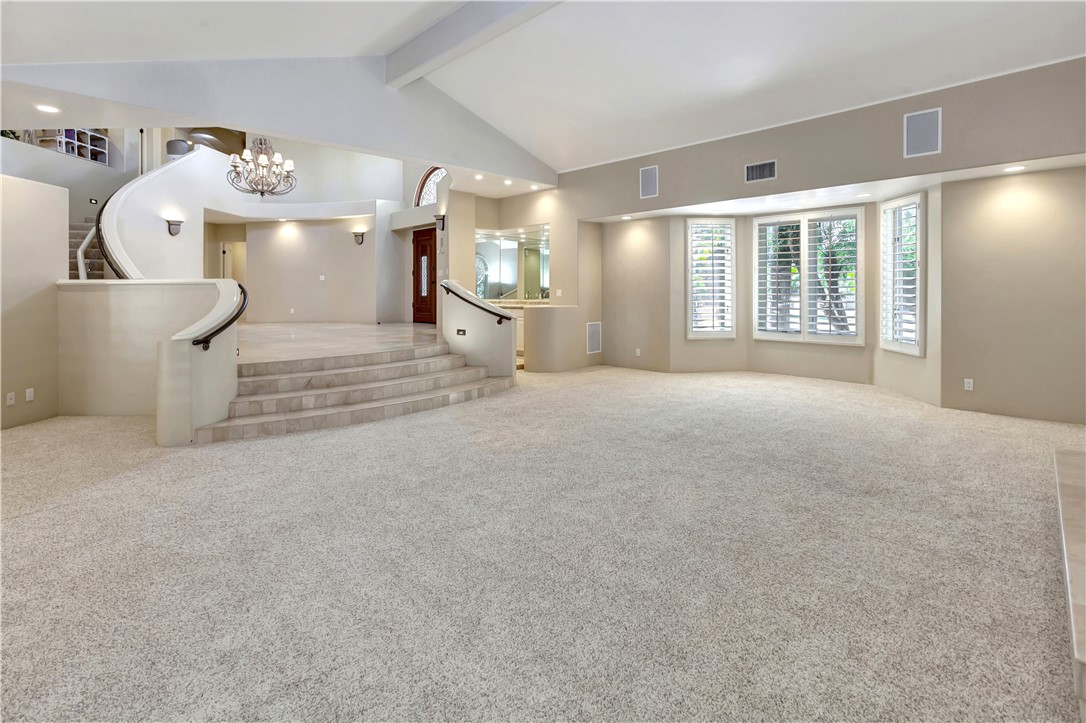 Looking back at the entrance - 10762 Center Drive, Villa Park CA 92861 - photo 7