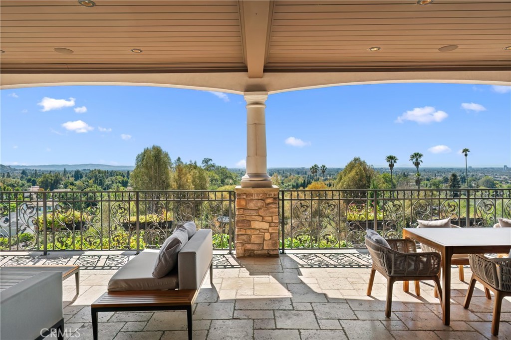 18352 Cerro Villa, Villa Park CA 92861 - photo 18