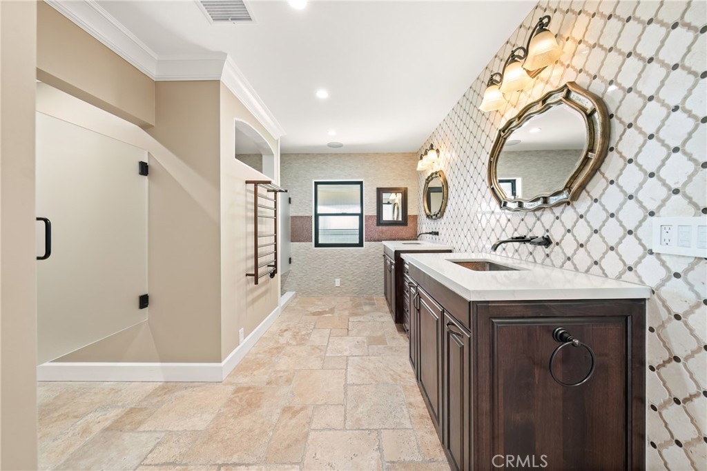 18352 Cerro Villa, Villa Park CA 92861 - photo 28