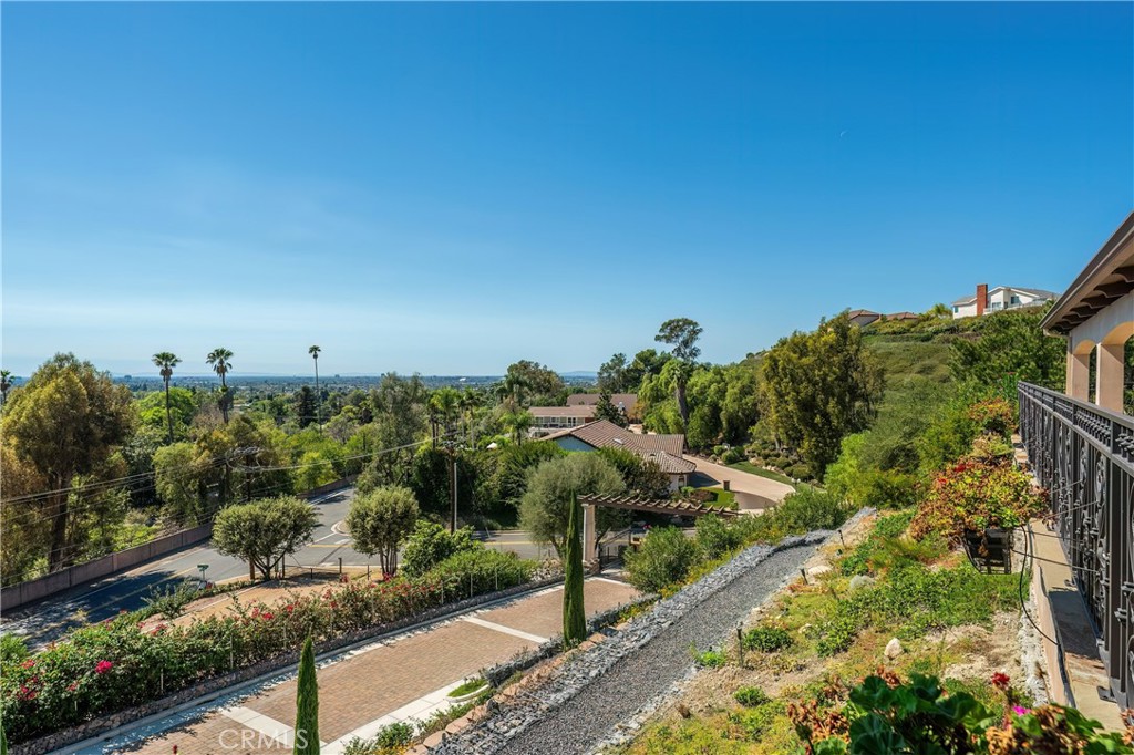 18352 Cerro Villa, Villa Park CA 92861 - photo 43