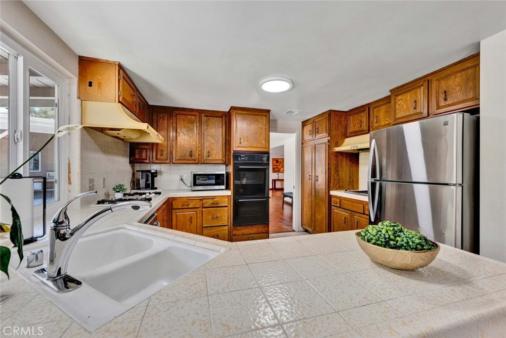 18381 Serrano, Villa Park CA 92861 - photo 27