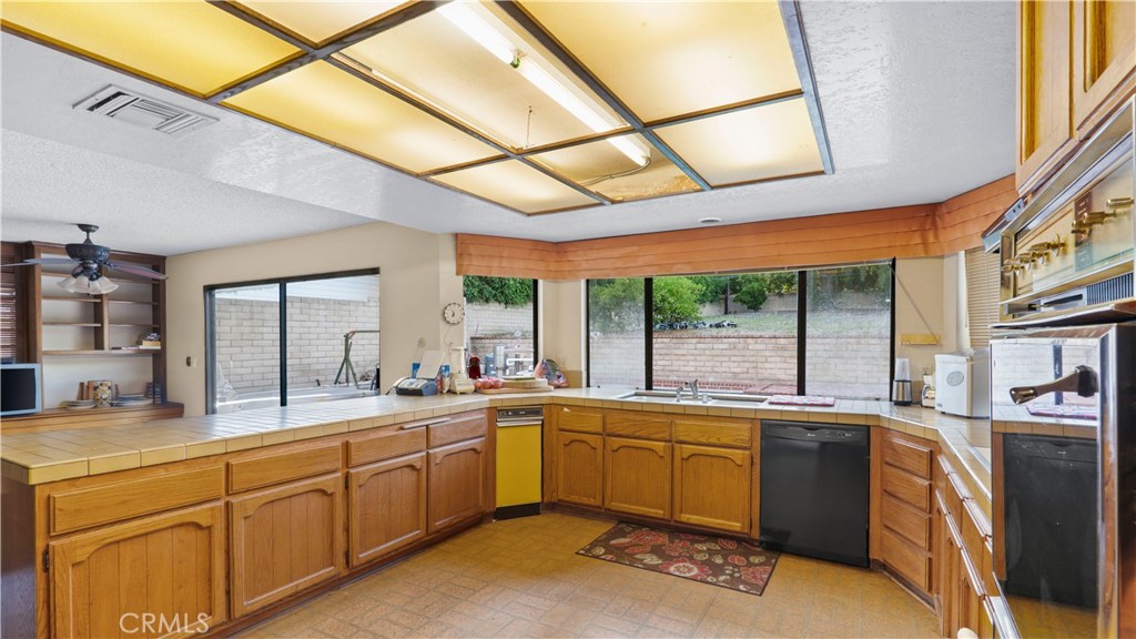 18675 Valley, Villa Park CA 92861 - photo 34