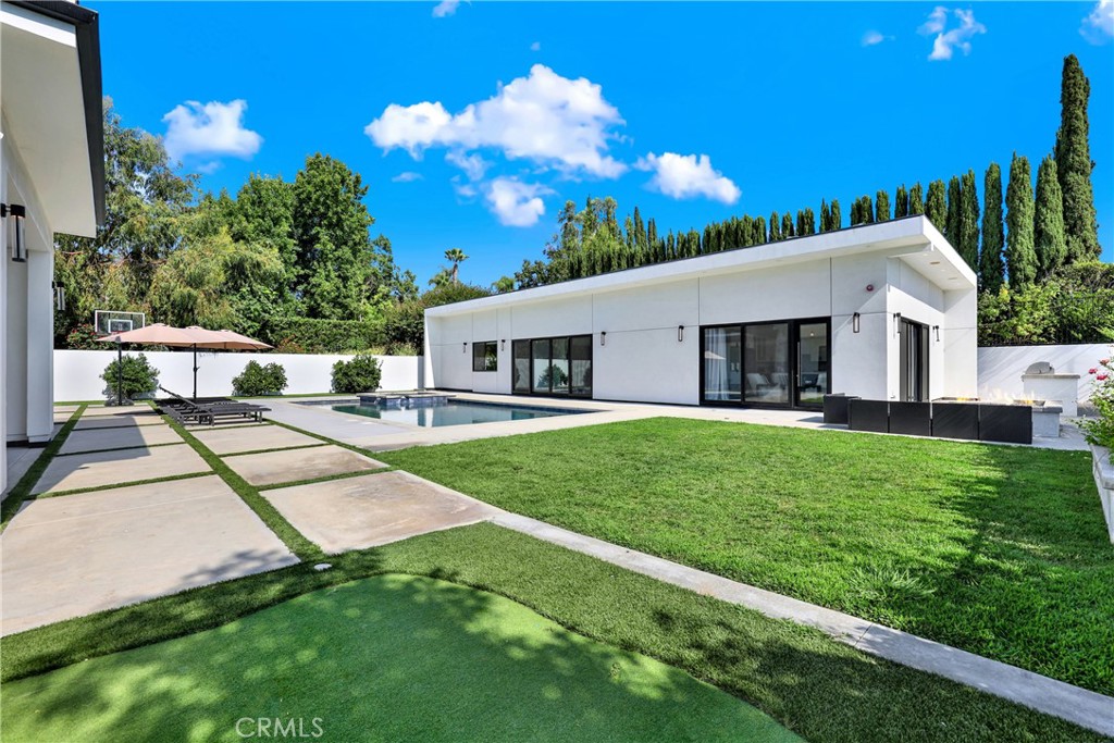 18852 CANYON CREST Drive, Villa Park CA 92861 - photo 5