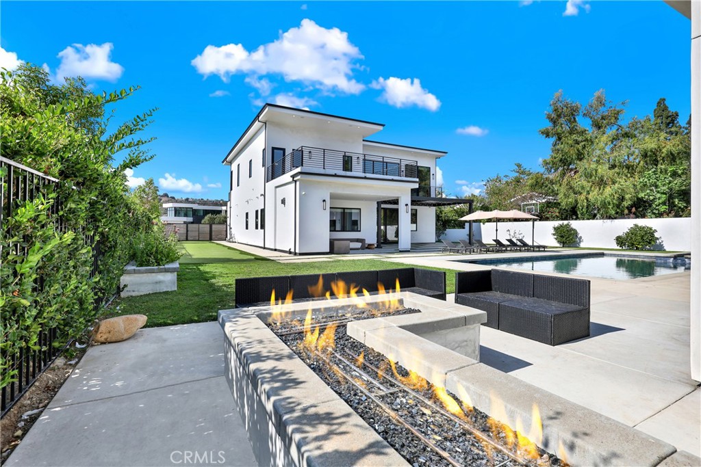 18852 CANYON CREST Drive, Villa Park CA 92861 - photo 8