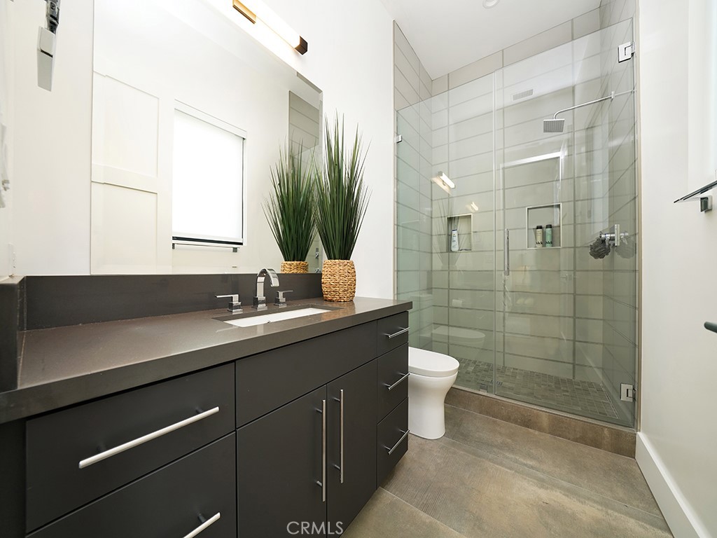 18852 CANYON CREST Drive, Villa Park CA 92861 - photo 29