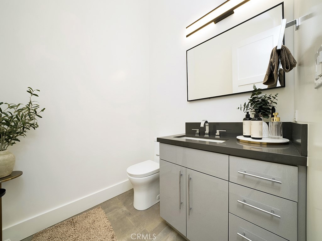 18852 CANYON CREST Drive, Villa Park CA 92861 - photo 31