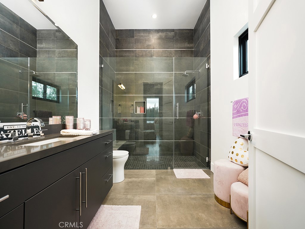 18852 CANYON CREST Drive, Villa Park CA 92861 - photo 49