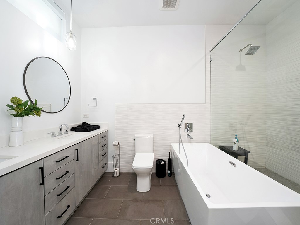 18852 CANYON CREST Drive, Villa Park CA 92861 - photo 67