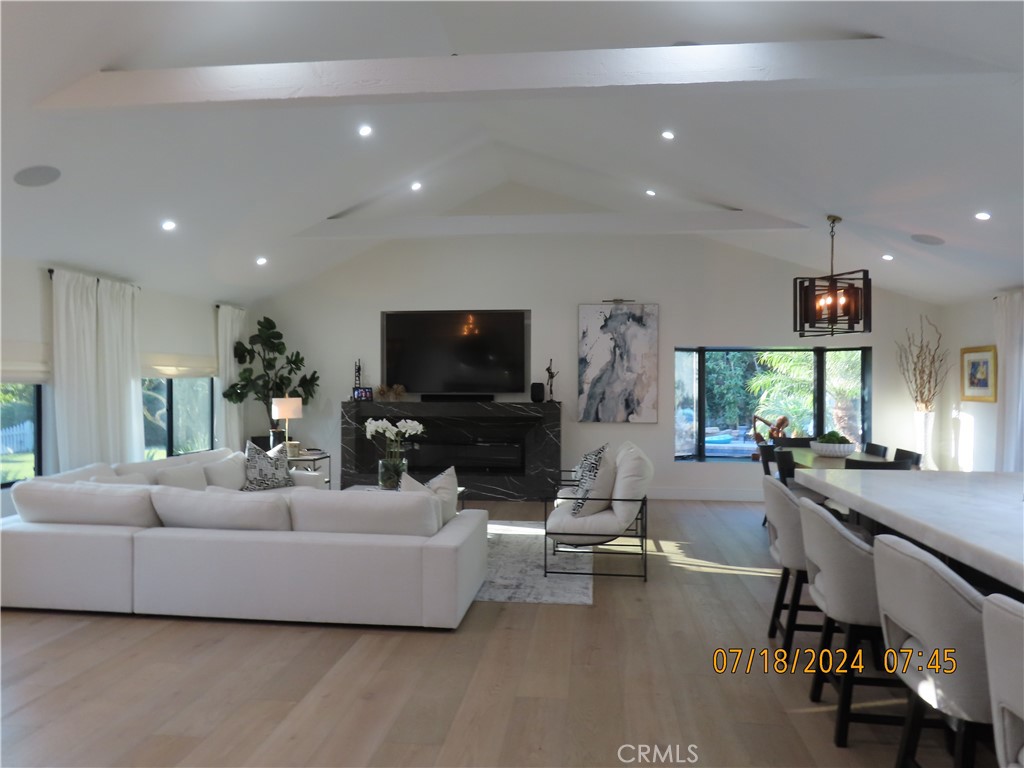 9562 Center Drive, Villa Park CA 92856 - photo 7