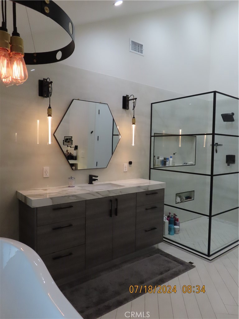 9562 Center Drive, Villa Park CA 92856 - photo 24