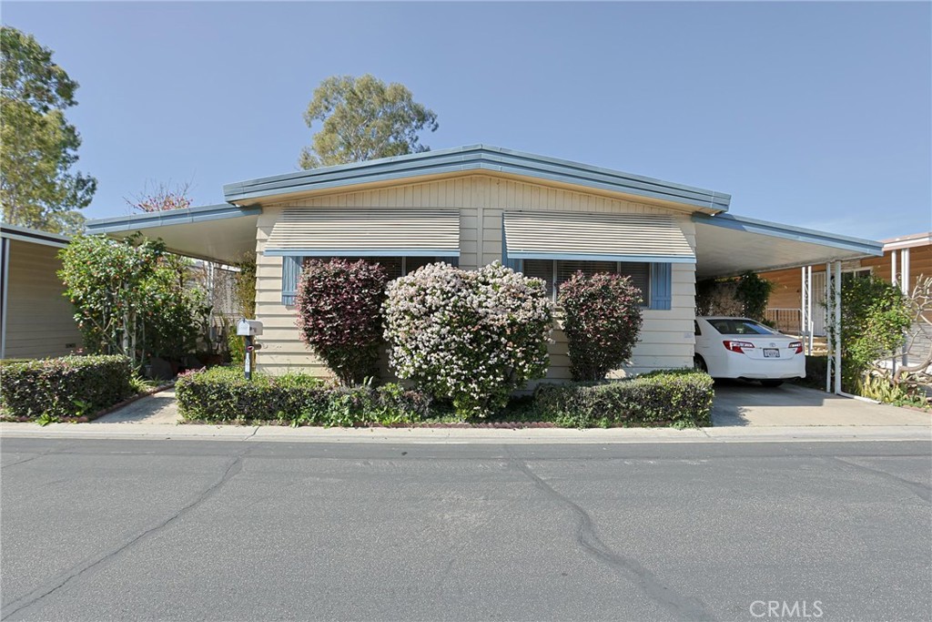 10200 Bolsa 126, Westminster CA 92683 - photo 1