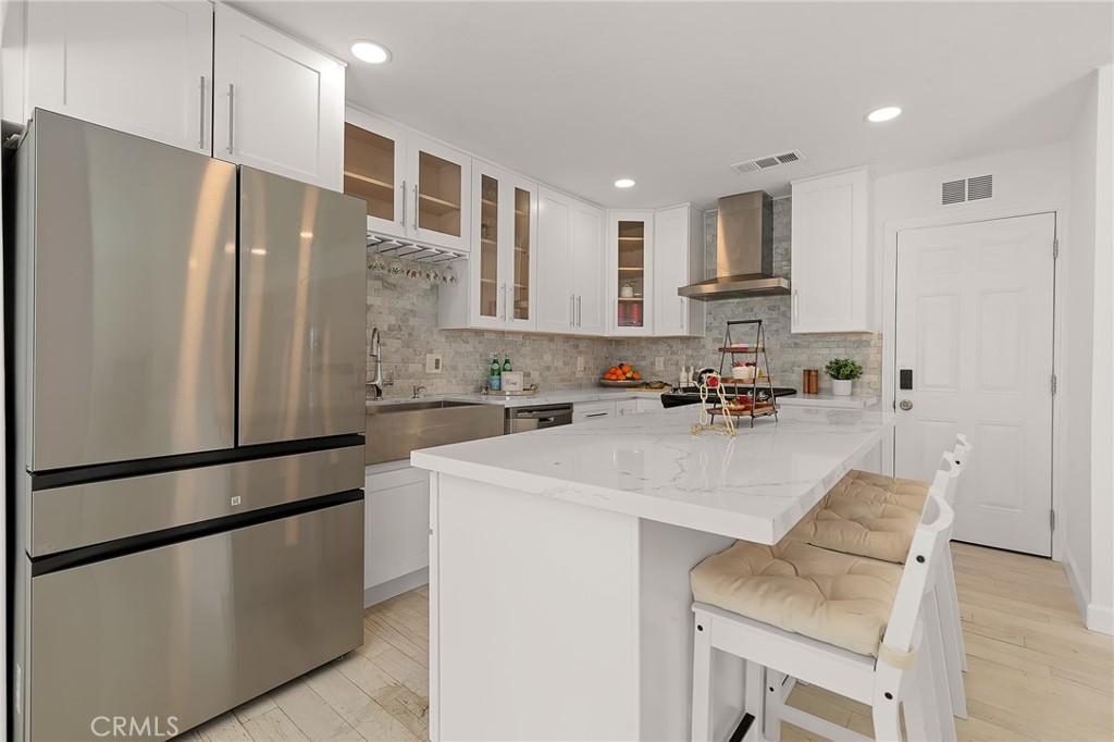 13281 Mono Place, Westminster CA 92683 - photo 5