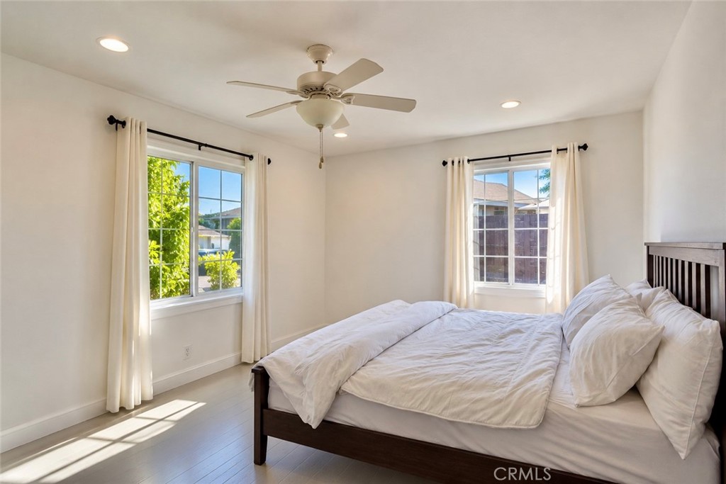 13281 Mono Place, Westminster CA 92683 - photo 25