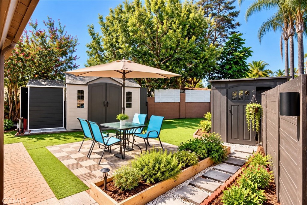13281 Mono Place, Westminster CA 92683 - photo 37