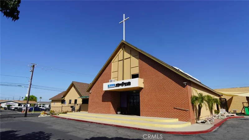13522 Goldenwest Street, Westminster, CA 92683