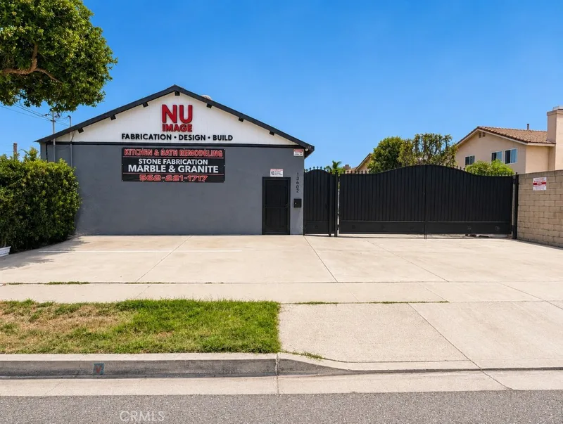 13662 Milton, Westminster, CA 92683