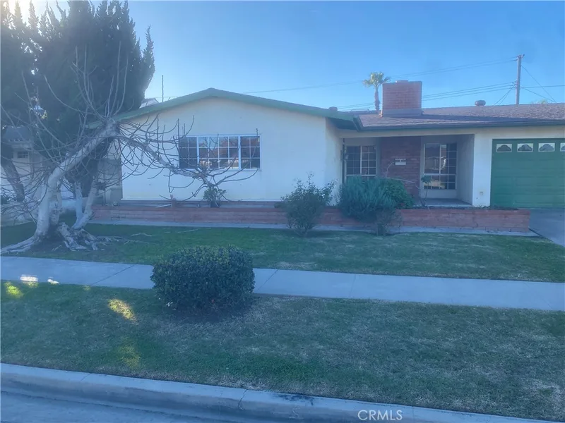 13731 Claremont, Westminster, CA 92683