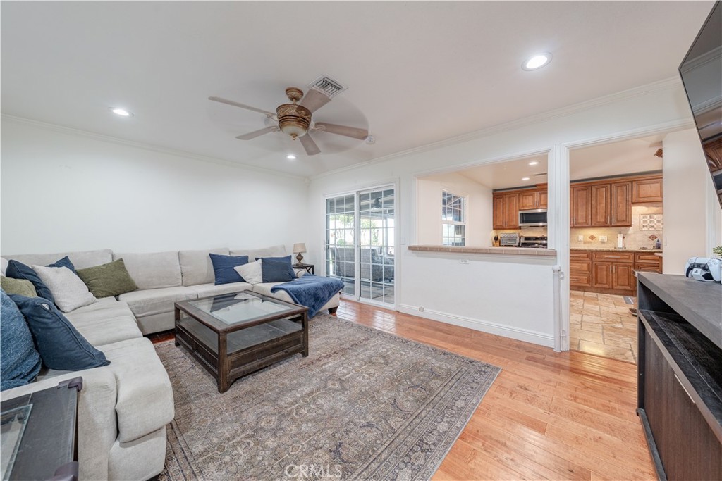 13761 Ida, Westminster CA 92683 - photo 1