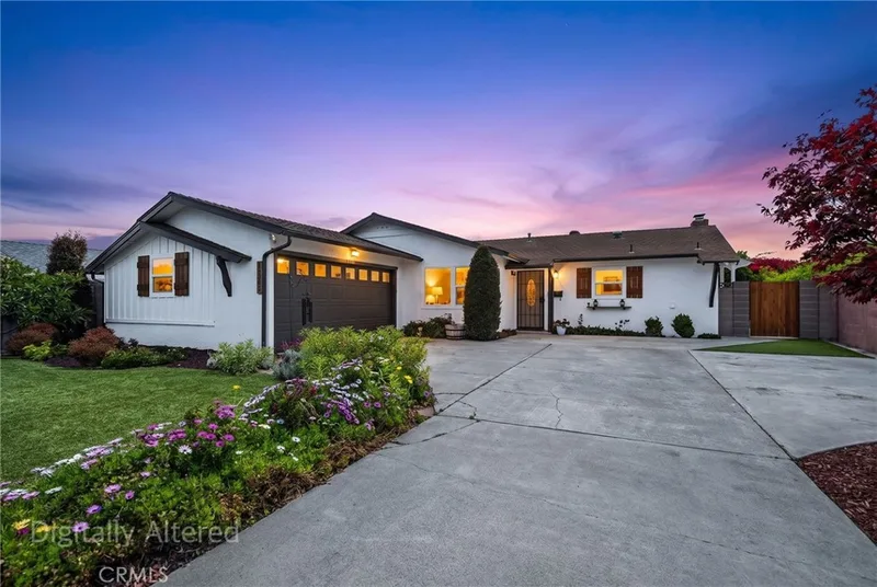 13792 Willow Lane, Westminster, CA 92683