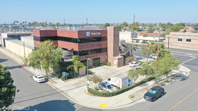 13833 Beach Boulevard, Westminster, CA 92683