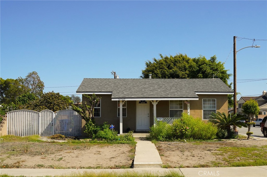 very nice - spot. - 14142 Locust, Westminster CA 92683 - photo 3