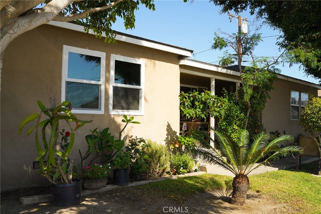 14142 Locust, Westminster CA 92683 - photo 5