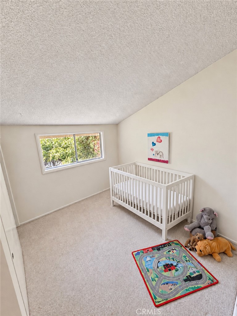 3rd bedroom - 14155 Elystan Circle, Westminster CA 92683 - photo 30