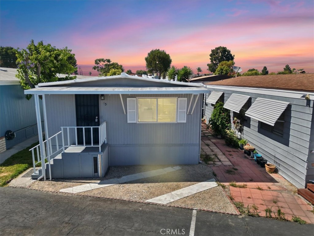14272 Hoover 45, Westminster CA 92683 - photo 1