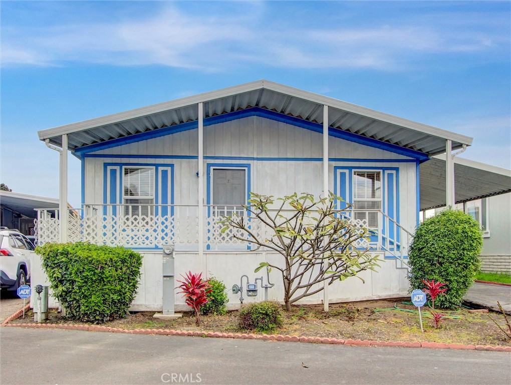 BEACH BOULEVARD COTTAGES Space #66 - 14352 Beach 66, Westminster CA 92683 - photo 1