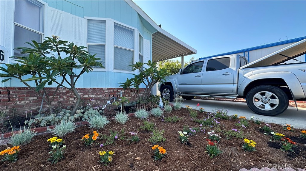 Front garden - 14352 Beach Boulevard 126, Westminster CA 92683 - photo 1