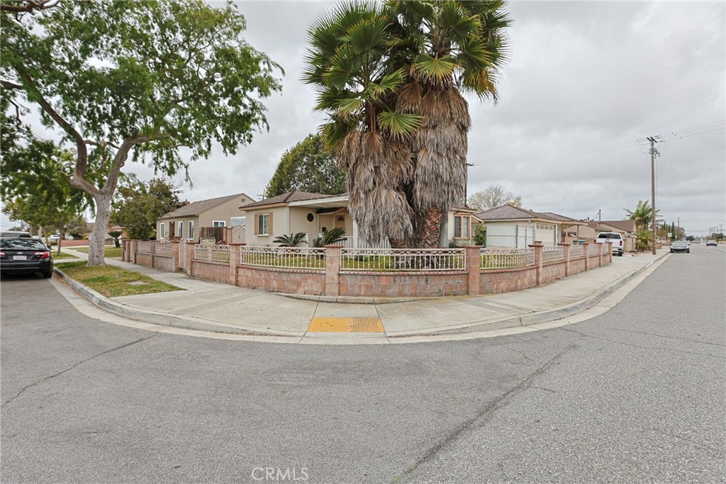 14501 Wilson, Westminster CA 92655 - photo 1