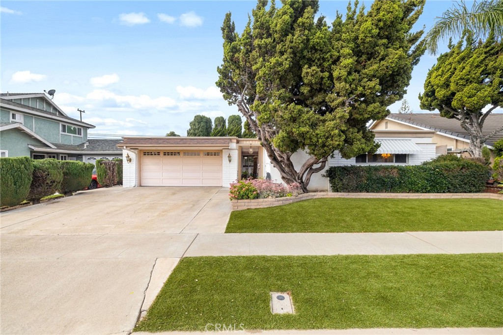 Welcome to 14571 Wakefield St! - 14571 Wakefield, Westminster CA 92683 - photo 1