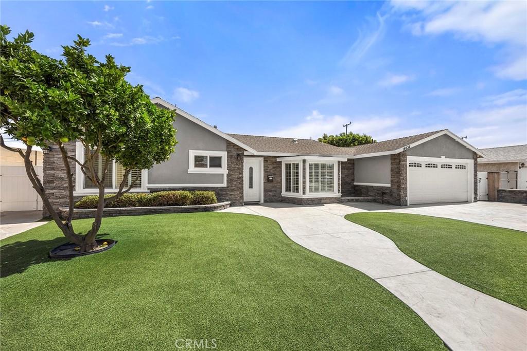 14632 Kathy St, Westminster CA 92683 - photo 2