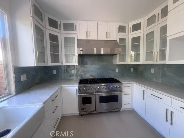 14642 Elm, Westminster