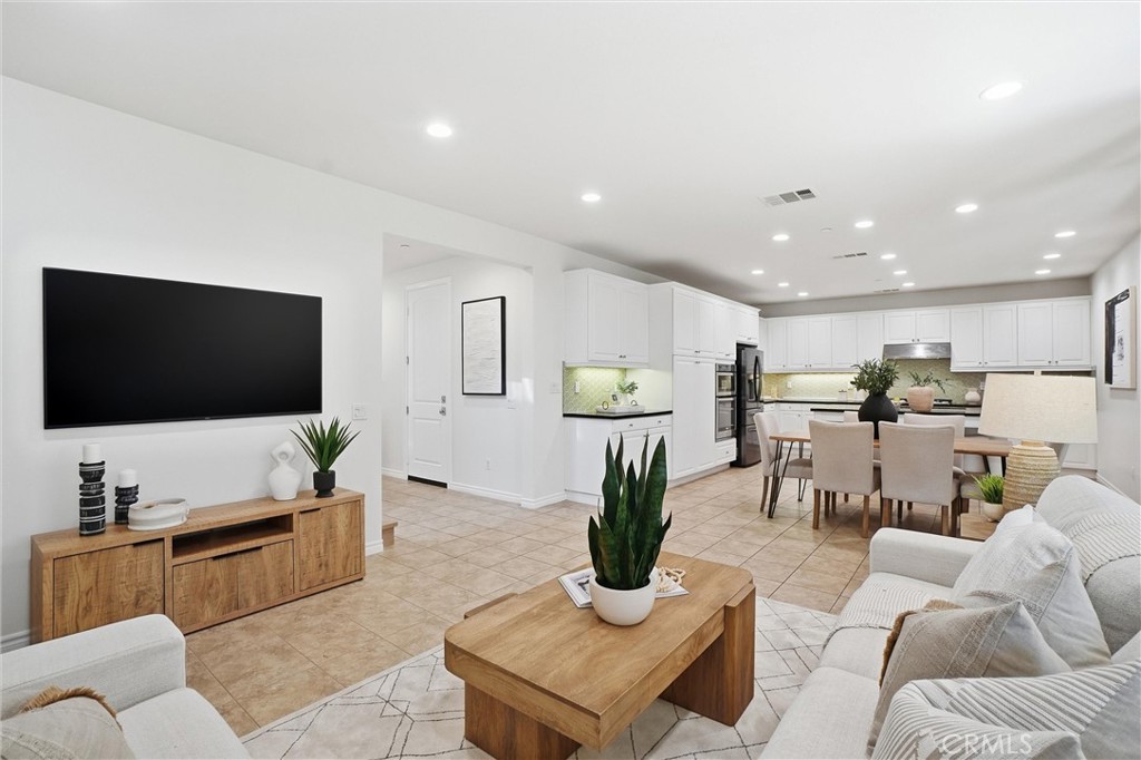 14799 Apricot, Westminster CA 92683 - photo 1