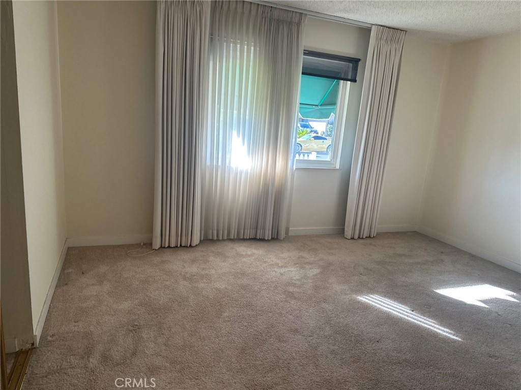 15022 Hunter Lane, Westminster CA 92683 - photo 5