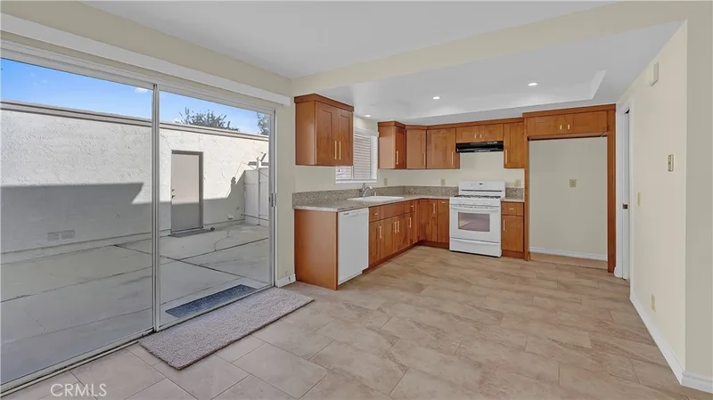 15279 Cadiz, Westminster, CA 92683