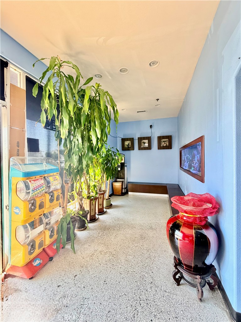 15606 Brookhurst St E, Westminster CA 92683 - photo 3