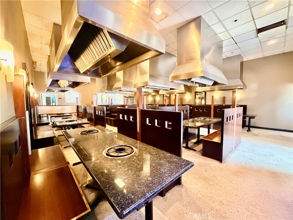 15606 Brookhurst St E, Westminster CA 92683 - photo 8